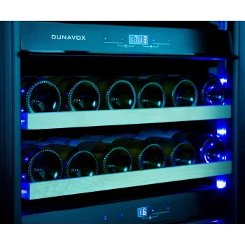 Dunavox vinski frižider potpuno ugradni trozonski DAVG-72.185DSS.TO-2 Dunavox vinski frižider potpuno ugradni trozonski DAVG-72.185DSS.TO-2